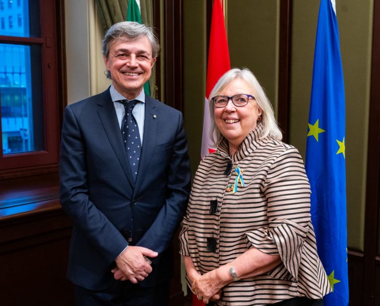 WhatsApp Image 2025-10-23 at 14.21.05 (4)