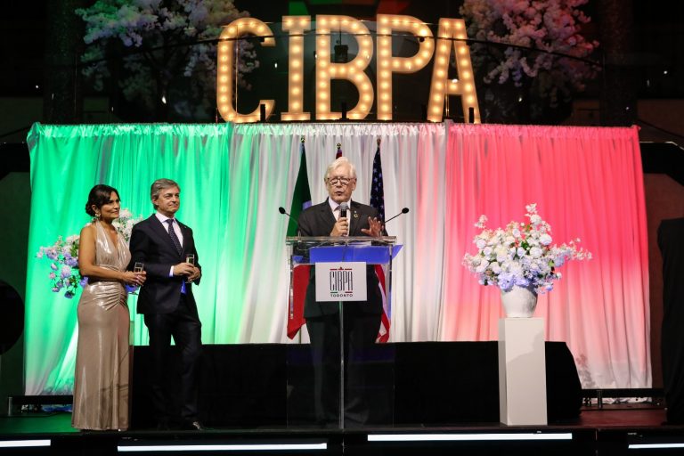 d55b4e8e-66af-4c1d-b5bc-b8064c52ea73